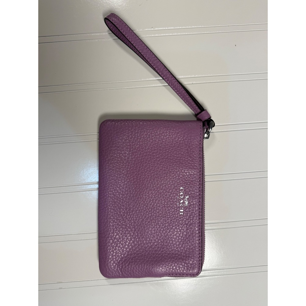 Coach C7943 Small Wristlet Violet Orchid Pebbled Leather Silver Hardware